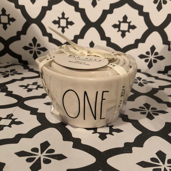 Rae Dunn Other - Rae Dunn set of 4 measuring cups